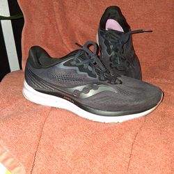 Ladies Saucony