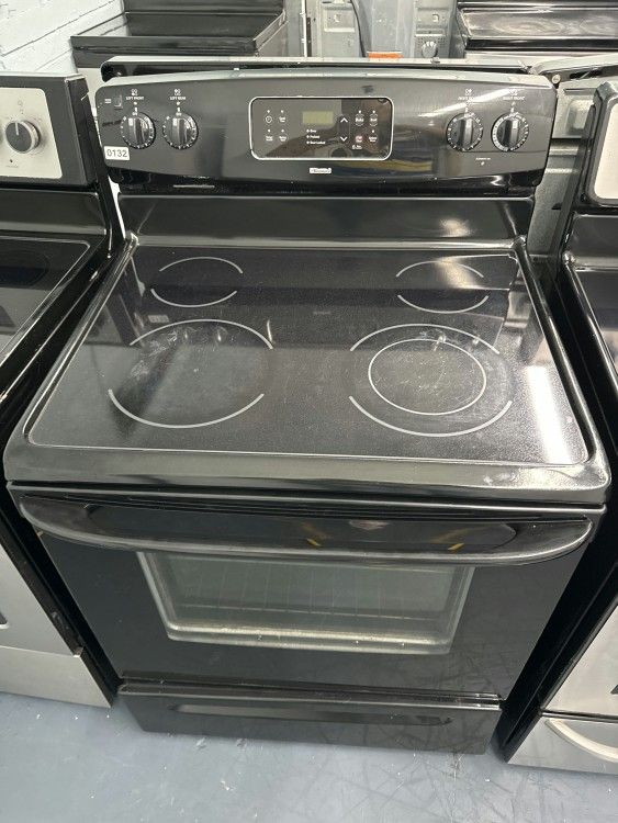 Kenmore 30 inches wide Electric Stove DELIVERY AVAILABLE!