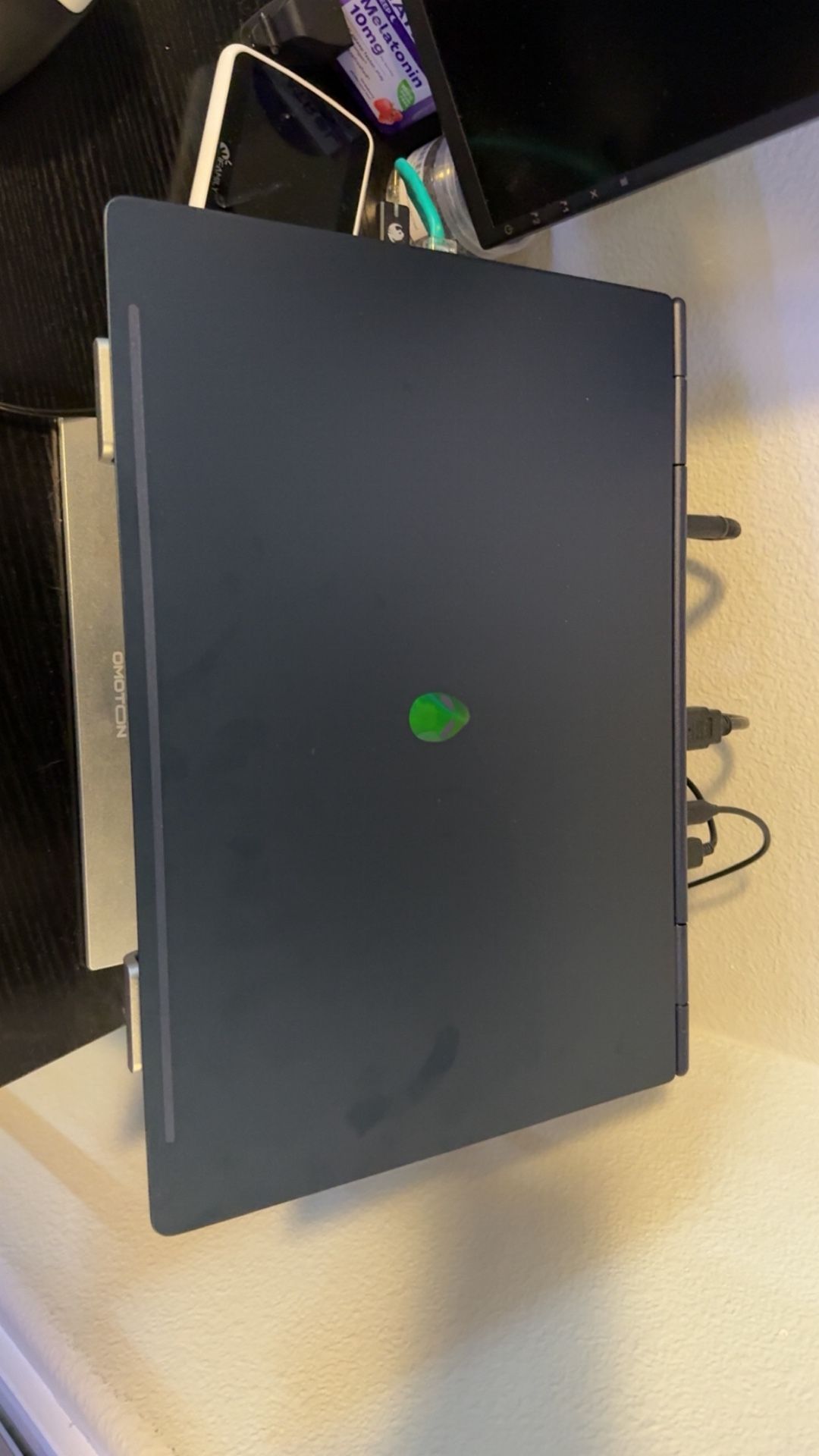 Alienware - 16X Aurora 16" 240Hz Gaming Laptop