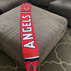 Angels Scarf