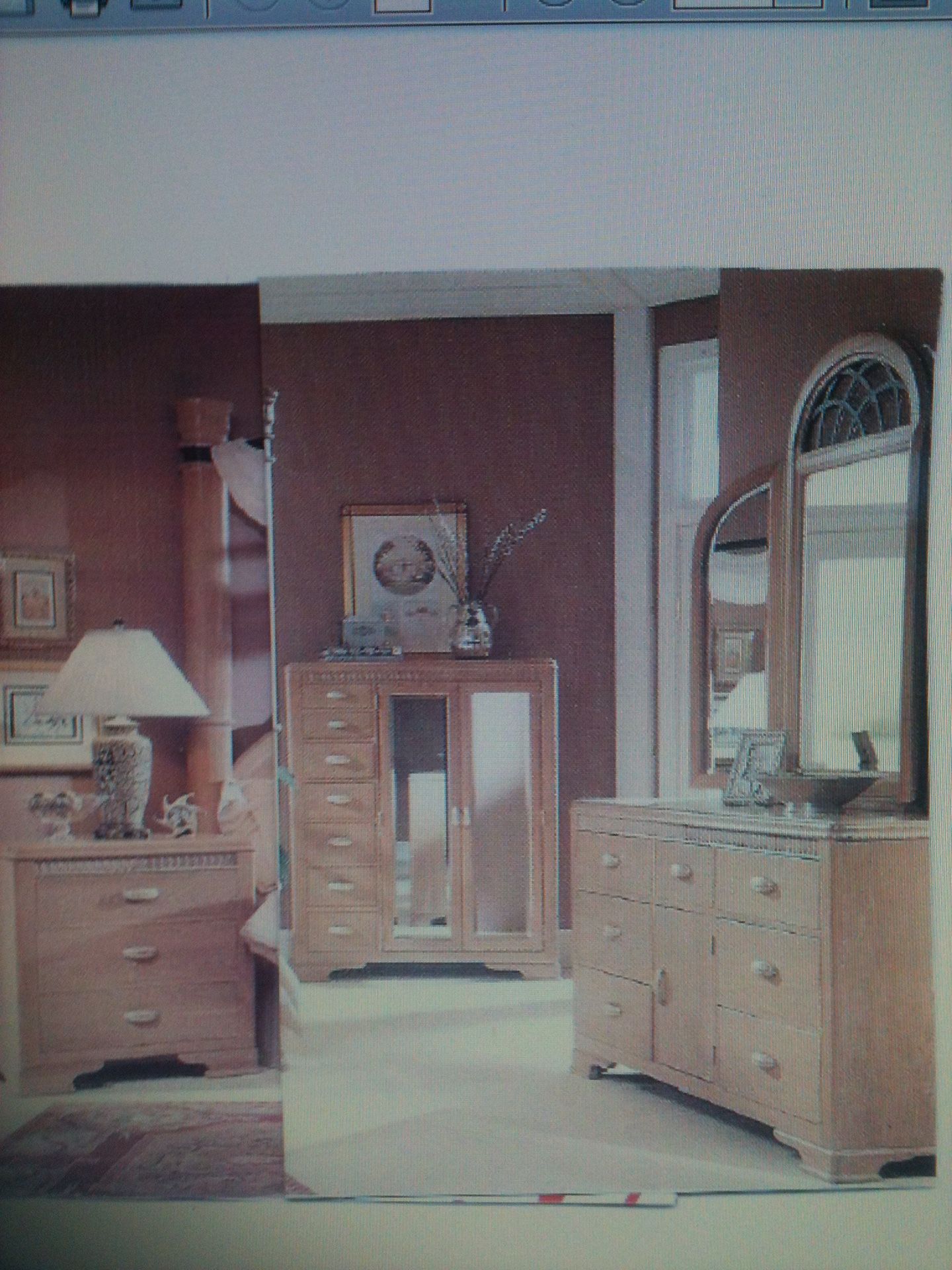 Broyhill Premier Bedroom Set