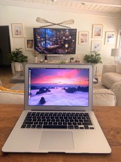 MacBook Air 13” — 256GB