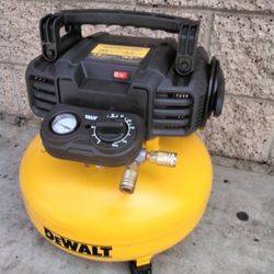 DeWalt 165PSI 6.0 Gallon Compressor 