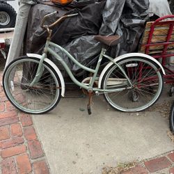 Huffy 26 Beach Cruiser 