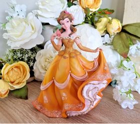 Disney Showcase Couture de Force Belle Figurine Beauty & The Beast