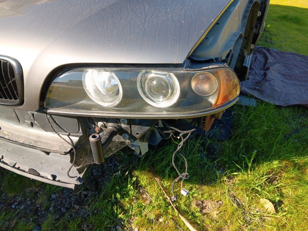 E39 540i Manual 6spd M Sport Part Out