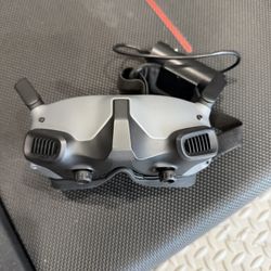 DJI FPV Goggles 2