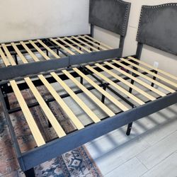 Two Twin Beds 