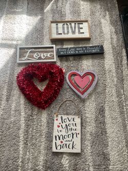Valentines Day Home Decor Set of 6