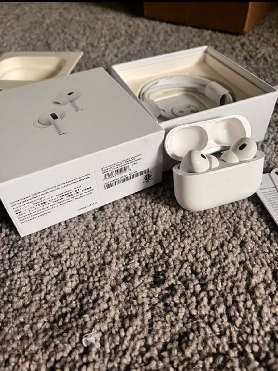 Apple Airpods Pro 2nd Generation Earphones with MagSafe Charging Case serial number H6PJ46X51059