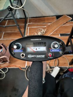 Bounty Hunter Metal Detector
