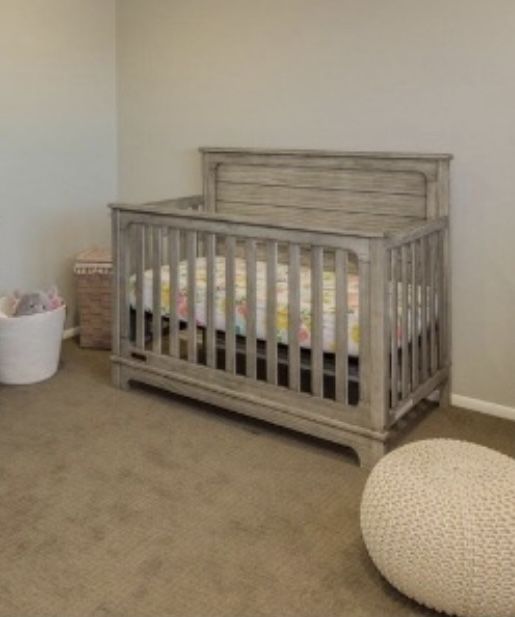 4 In 1 Delta Crib