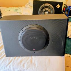 10"Rockford Fosgate P3  With Built-in Amp