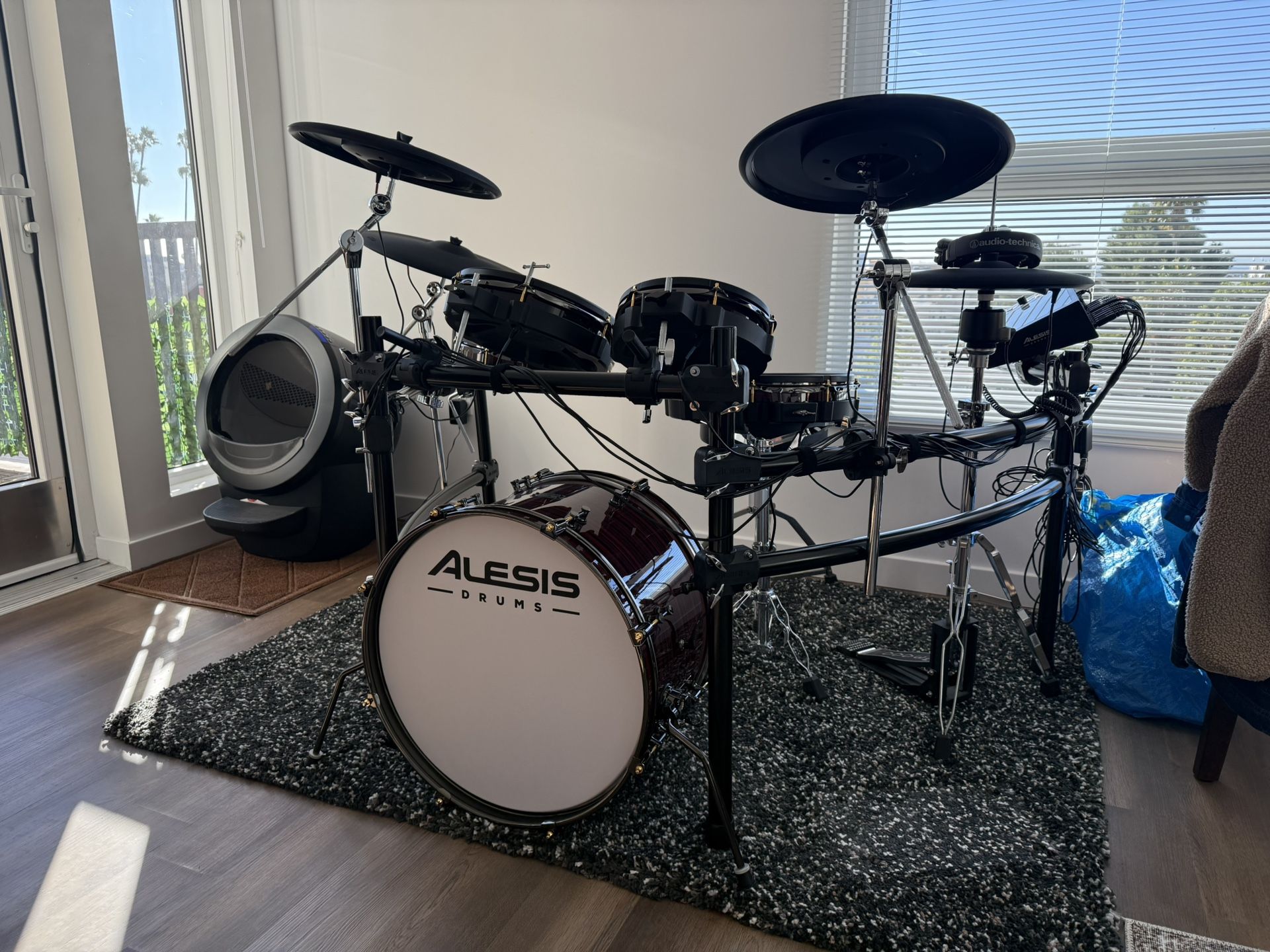Alesis Strata Prime Drum Set
