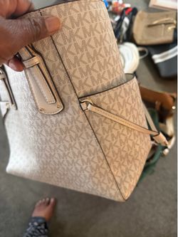 Authentic Michael Kors  bah
