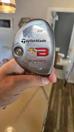 Taylormade burner rescue with Golf Pride Grip
