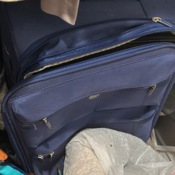 Giant Suit Case Retailed 160