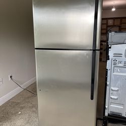 Stainless fridge GE