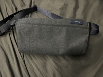 Bellroy Sling (Discontinued Model)