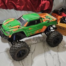 Traxxas  Xmaxx   for sale or trade  for rc traxxas or arrma