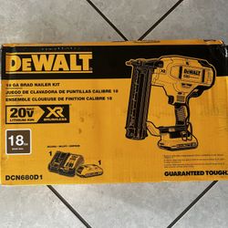Dewalt Brad Naiker Kit 