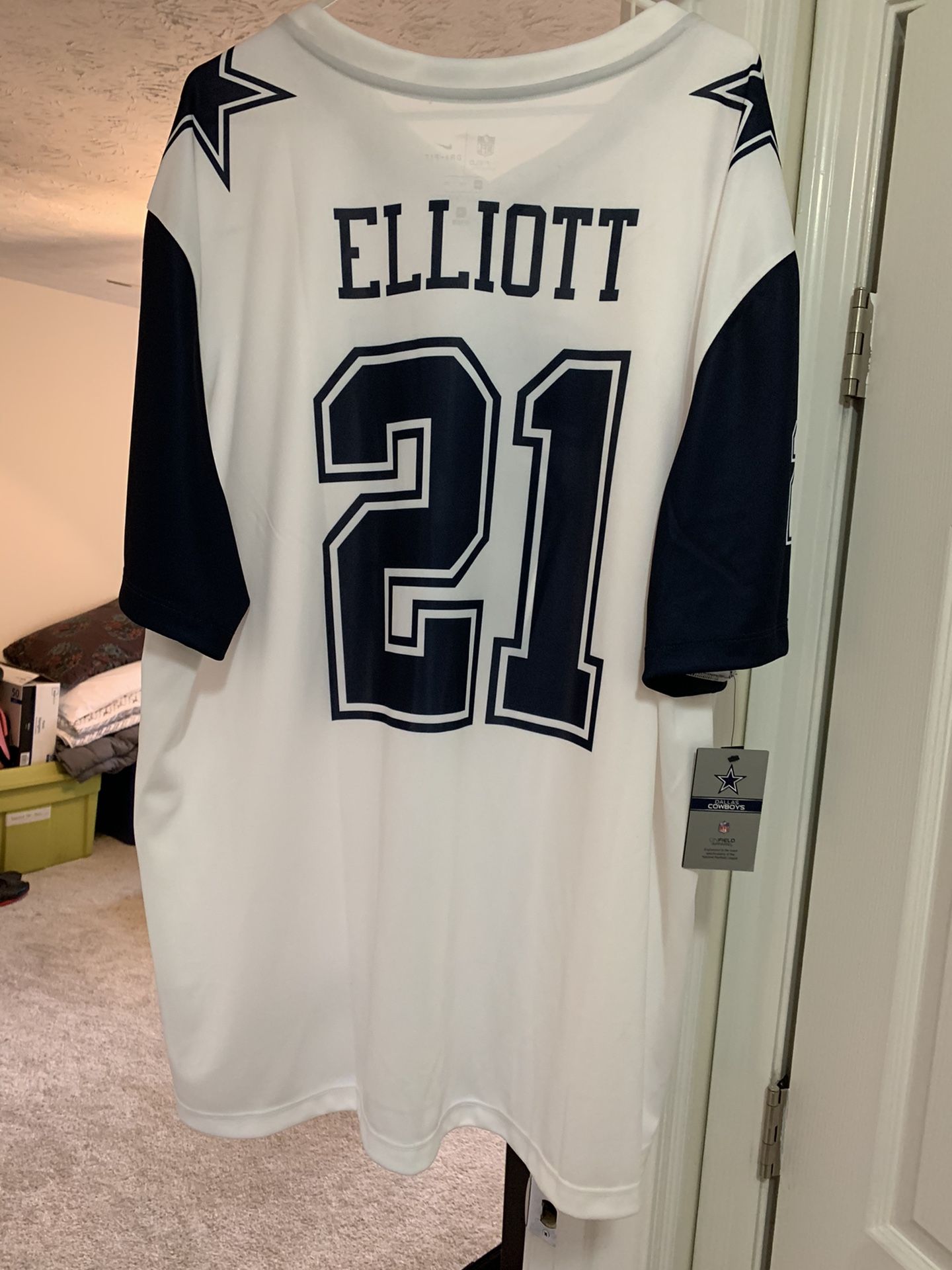 Ezekiel Elliot Nike Jersey *Brand New* with Tag From NFL. π₯π₯