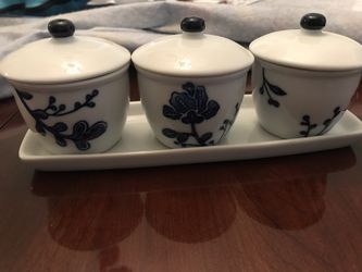 Little bowls