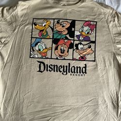 Mickey & Friends Tshirt Size XL
