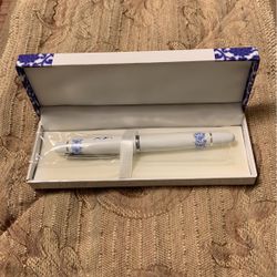 Porcelain Pen