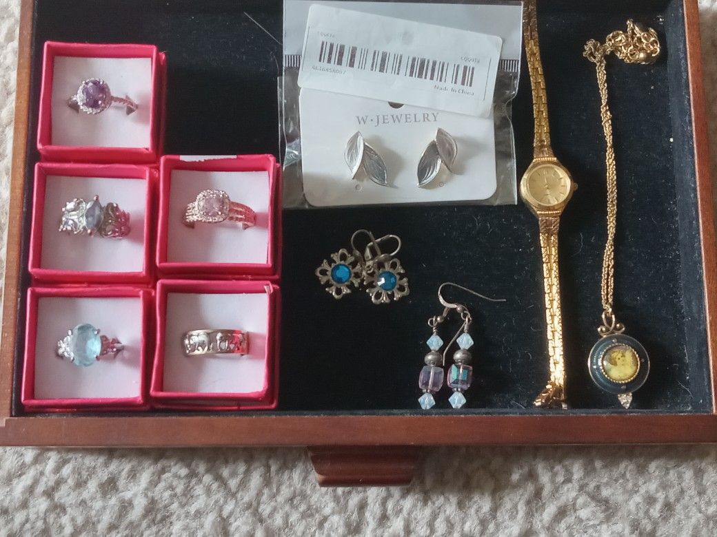 Jewelry Lot