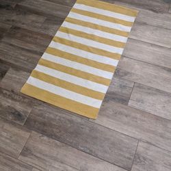 2x4Rug