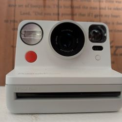 Polaroid Now