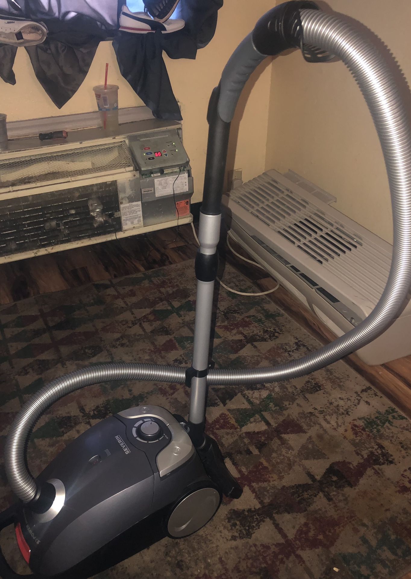 Severin S’power SnowwhiteXL Vacuum Cleaner
