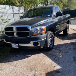 2006 Dodge Truck 