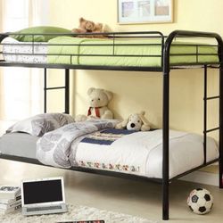 Twin/Twin Bunkbed With Mattress
