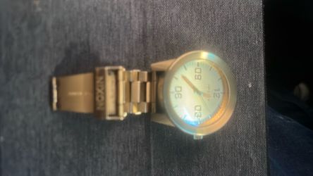Nixon men’s watch