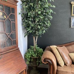 8ft Artificial Tree