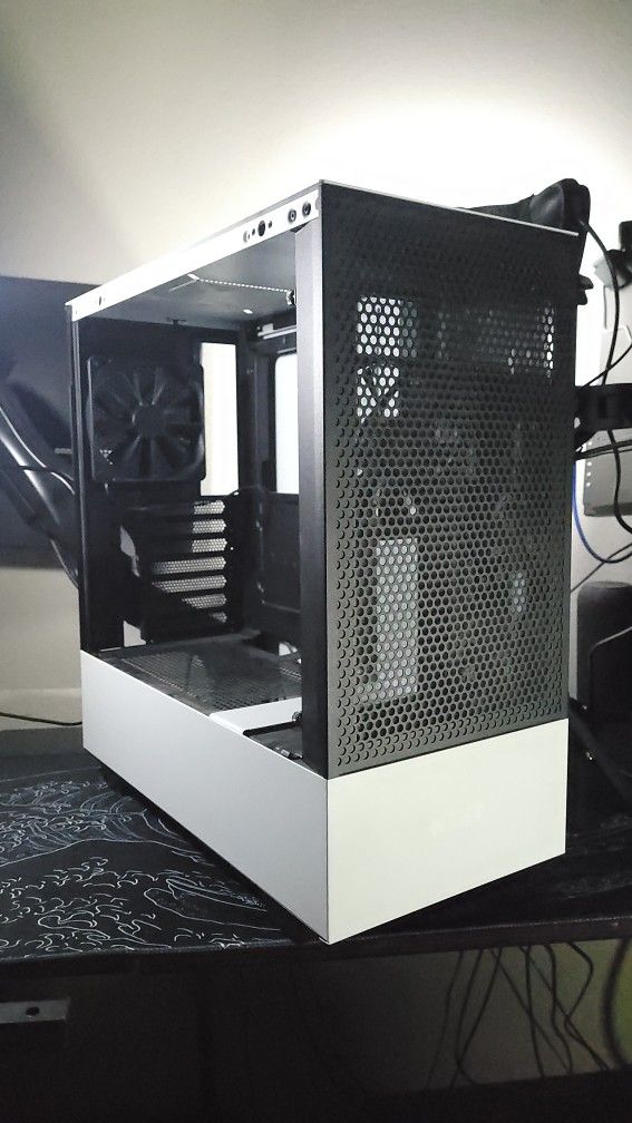 NZXT Black and White ATX PC Case