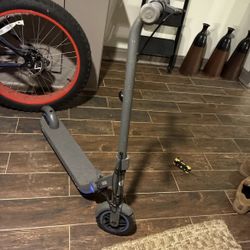 Ninebot Scooter 