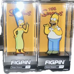 FigPin Homer and Marge Simpson