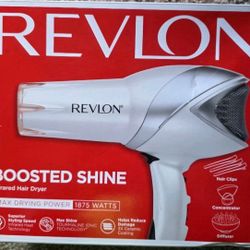 NEW IN BOX Revlon Boosted Shine Infrared Hair Dryer White 1875W Diffuser Concentrator Revlon Boosted Shine Infrared Hair Dryer White 1875W Diffuser Co