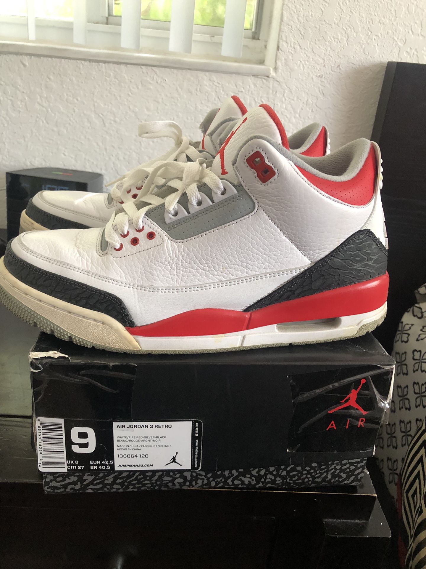 Retro Fire Red 2013 Red Threes Jordans Fire Red Retro Mens 2013