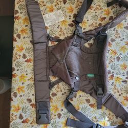 Infantino Baby Carrier