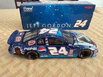 1999 Action 1:24 Jeff Gordon #24 Pepsi Star Wars Episode I Chevy Monte Carlo Diecast