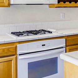 Kitchen Appliances 