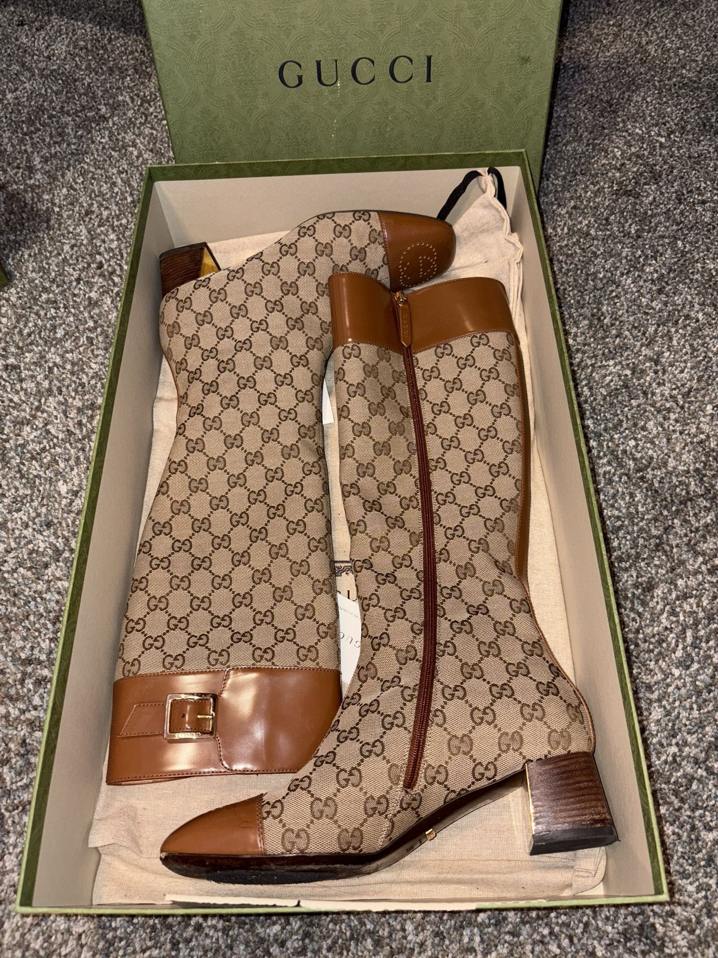 Gucci Boots/heels