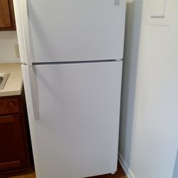 $$$180    Home Appliances For Sell 