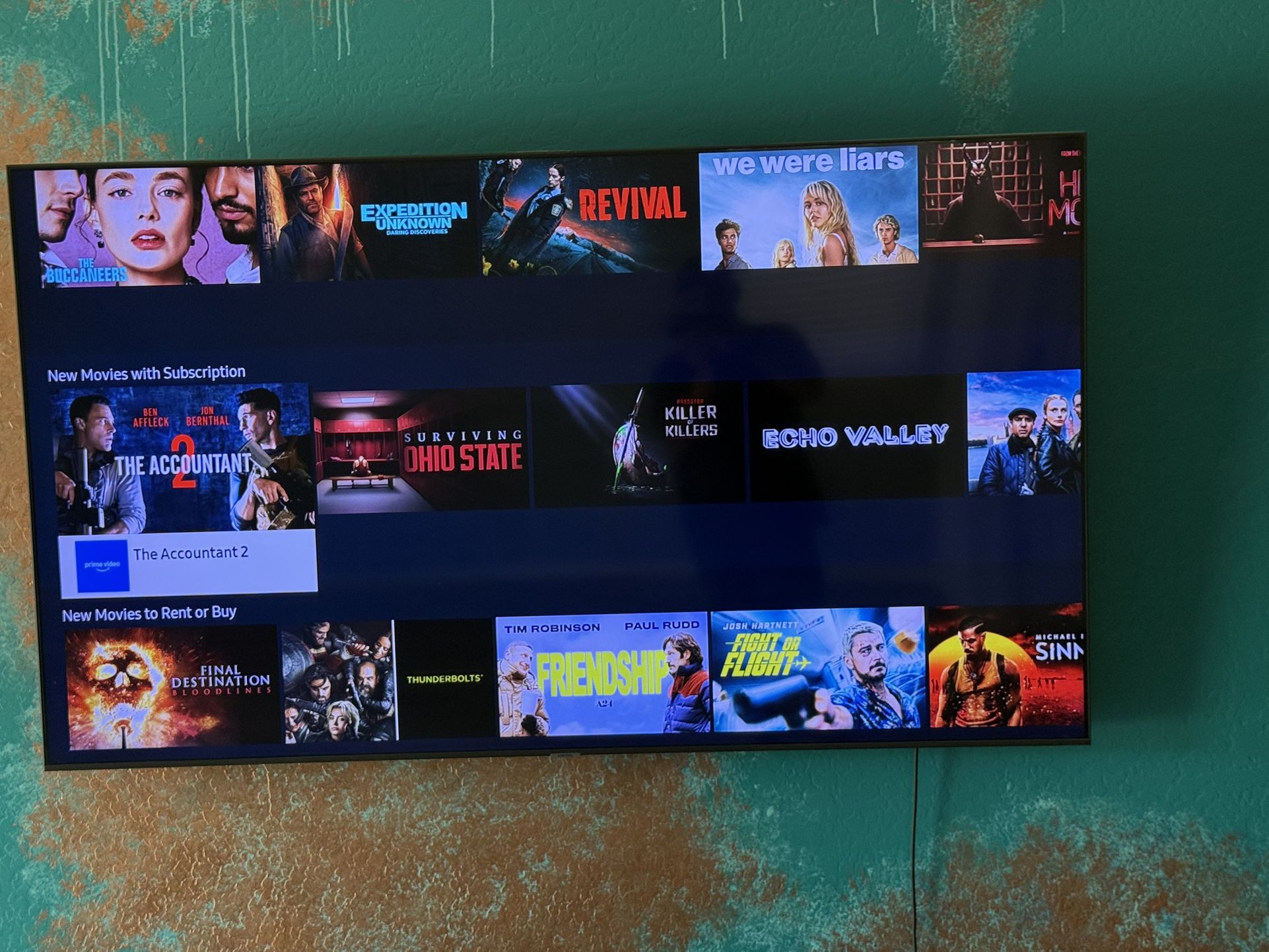 Samsung 70-inch 4K UHD smart TV with a Crystal Display and HDR support includes soundbar and sub