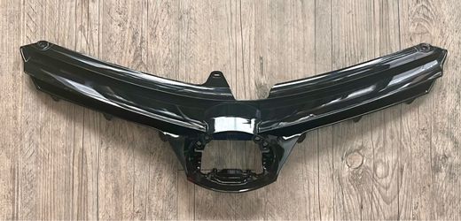 New Toyota Corolla Upper Front Grill Replacement