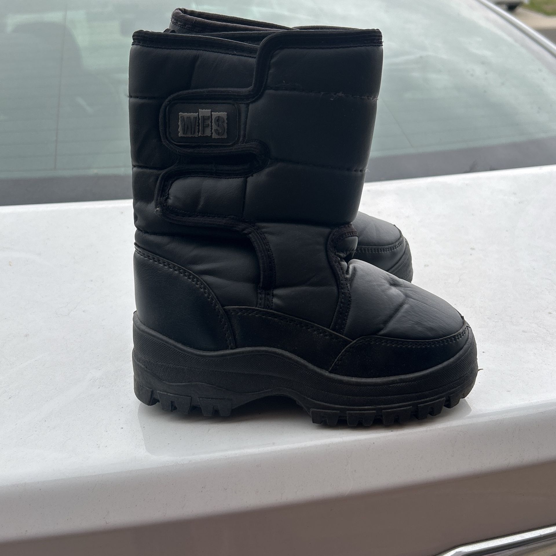 Kids Snow Boots Size 12c